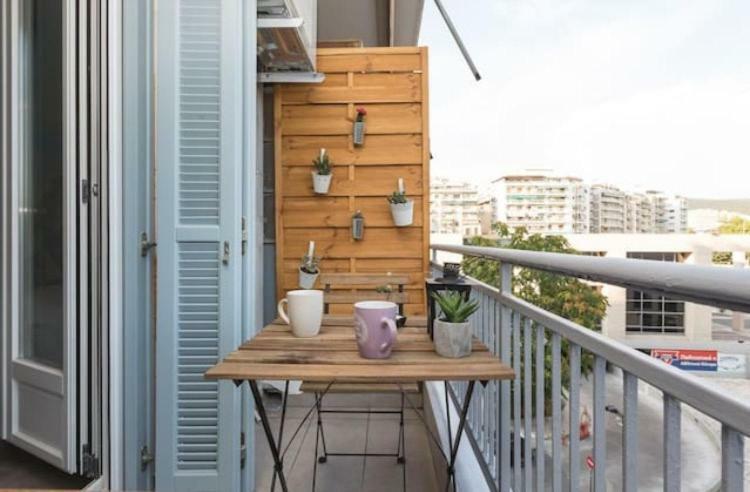 Modern White Tower Apartment Thessaloniki Exterior foto